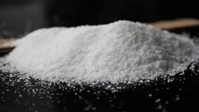 پودر سفید رنگ بوراکس پنتا